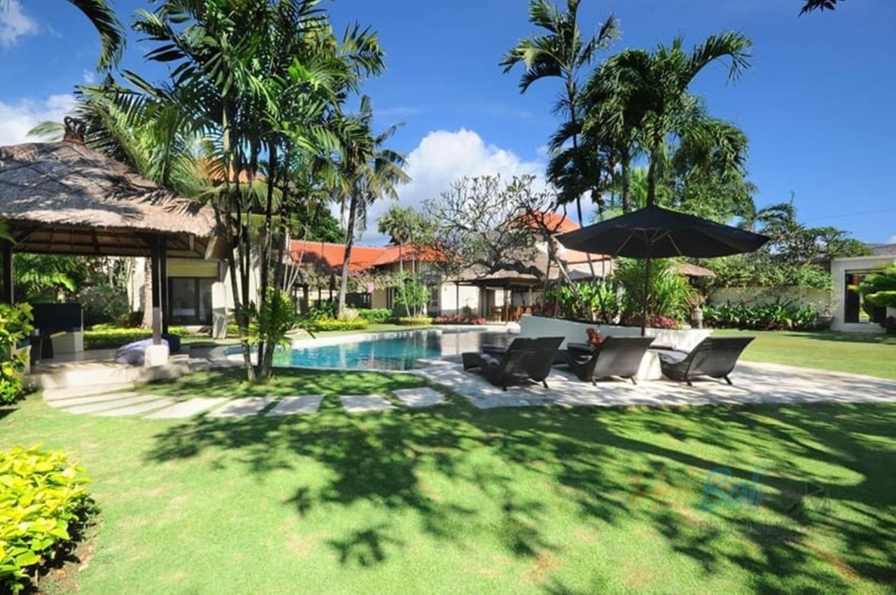 Villa Seminyak William Εξωτερικό φωτογραφία