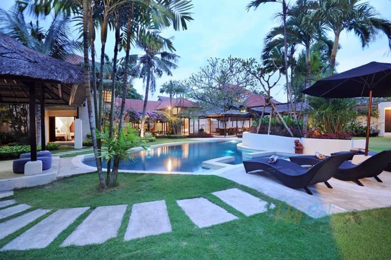 Villa Seminyak William Εξωτερικό φωτογραφία