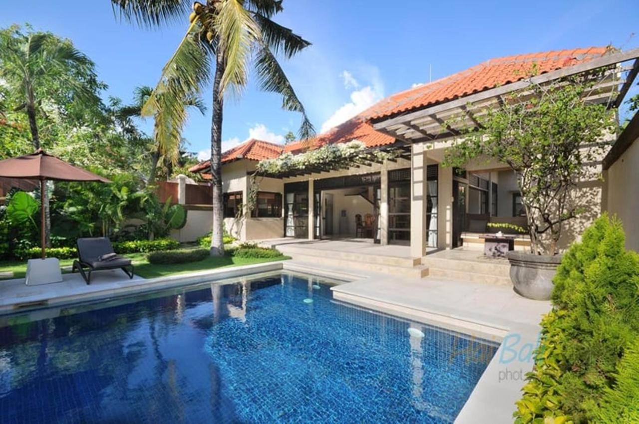 Villa Seminyak William Εξωτερικό φωτογραφία