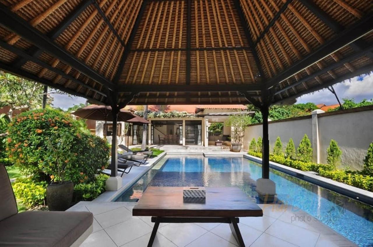 Villa Seminyak William Εξωτερικό φωτογραφία